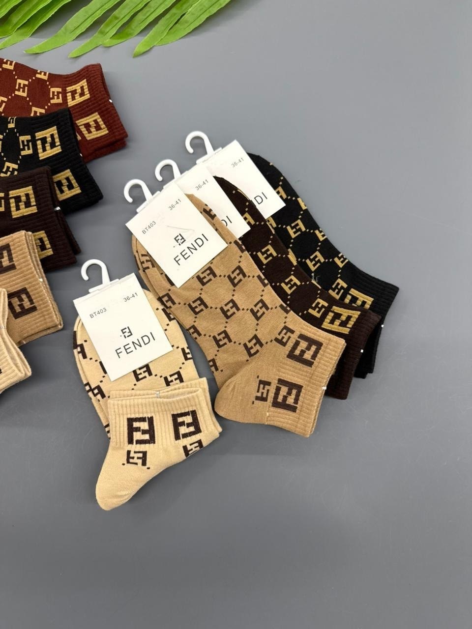носки женские,носки женские 10 пар,комплект носки женские,носки фенди,модные носки