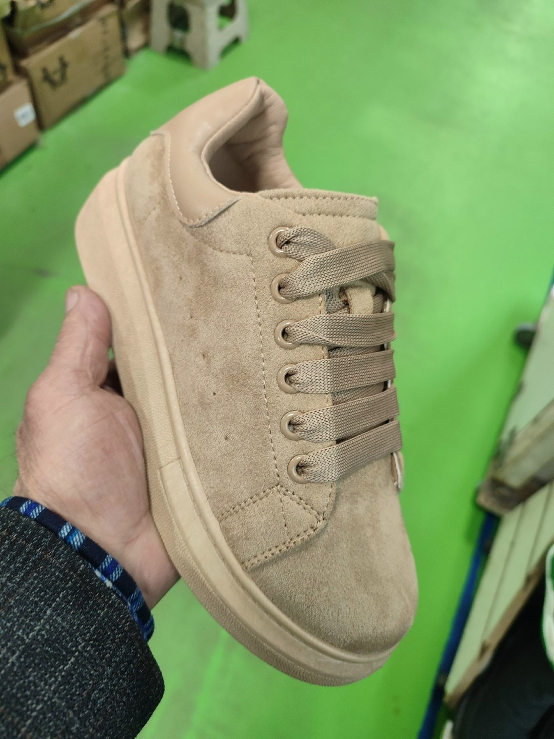 кеды alexander mcqueen,кроссовки alexander mcqueen,кроссовки александр маккуин женские,кроссовки александр маккуин,белые кроссовки женские