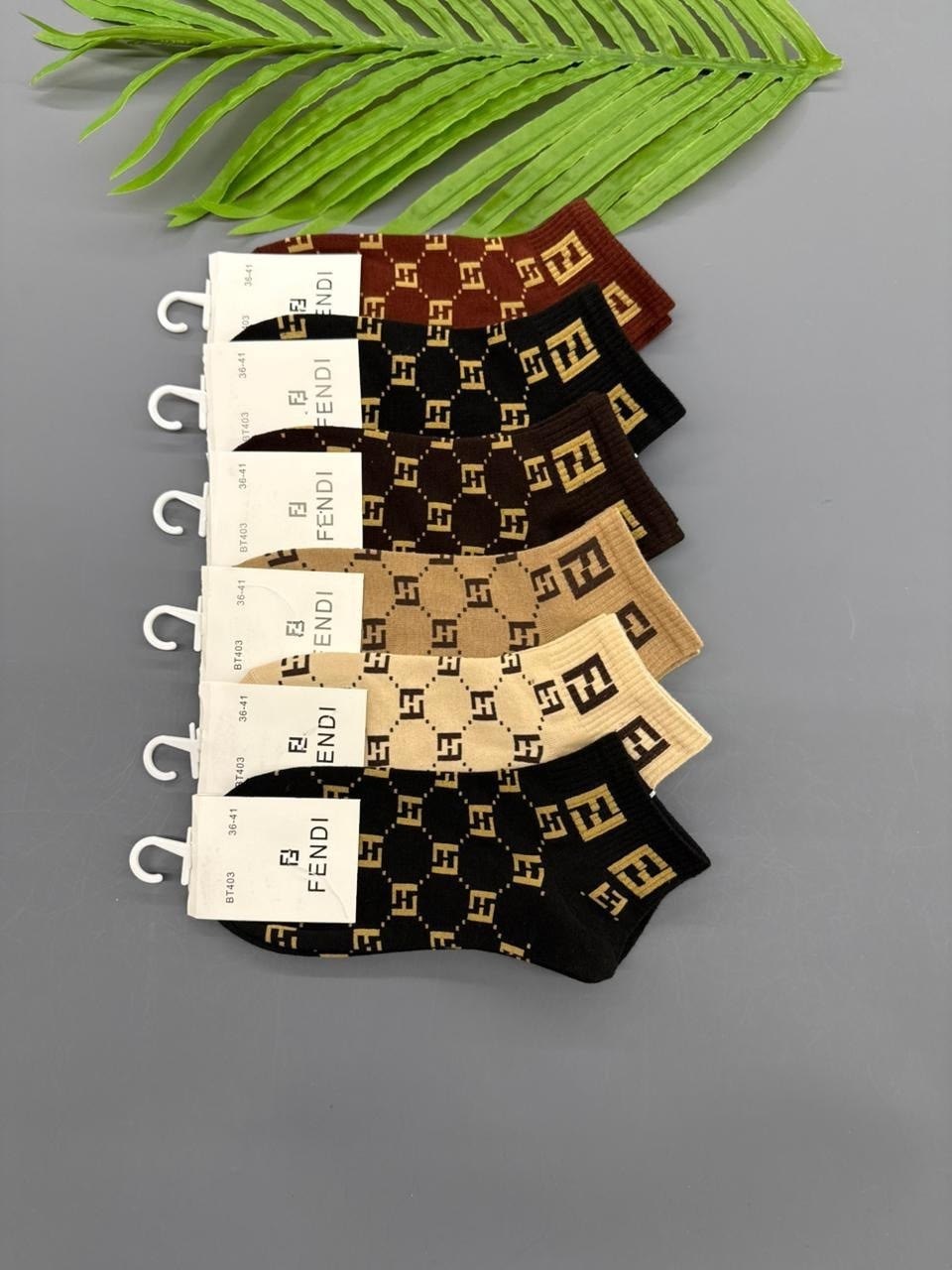 носки женские,носки женские 10 пар,комплект носки женские,носки фенди,модные носки