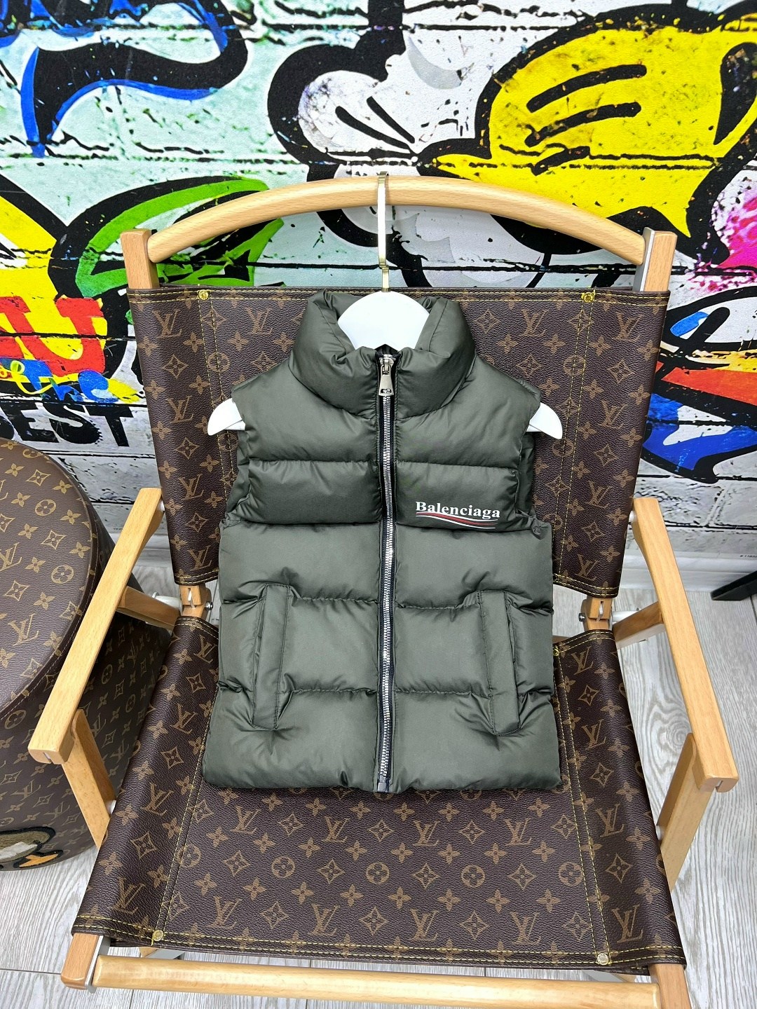 жилетка,жилет,жилетка мужская,жилет мужской,жилетка пуховик