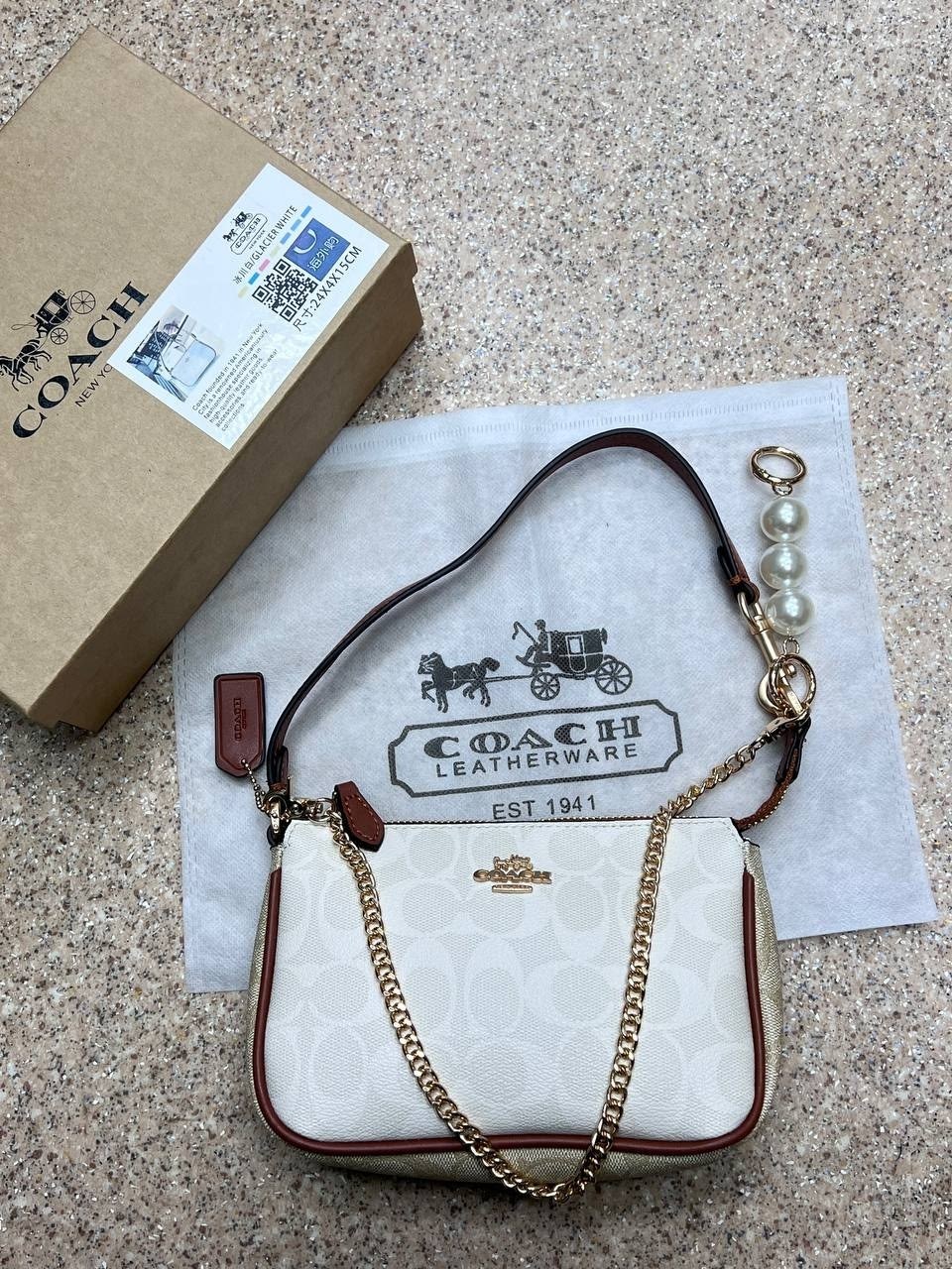 сумка coach,брендовая сумка через плечо coach,coach сумка женская,coach handbag,coach сумка на плечо