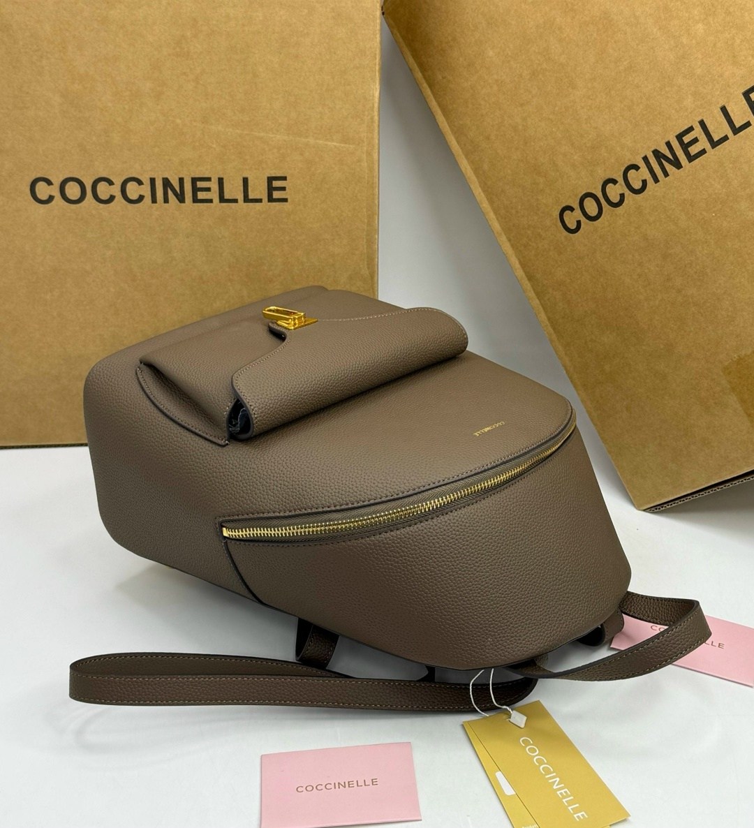 рюкзак coccinelle,женские рюкзаки,рюкзак,кожаные рюкзаки,бежевый рюкзак