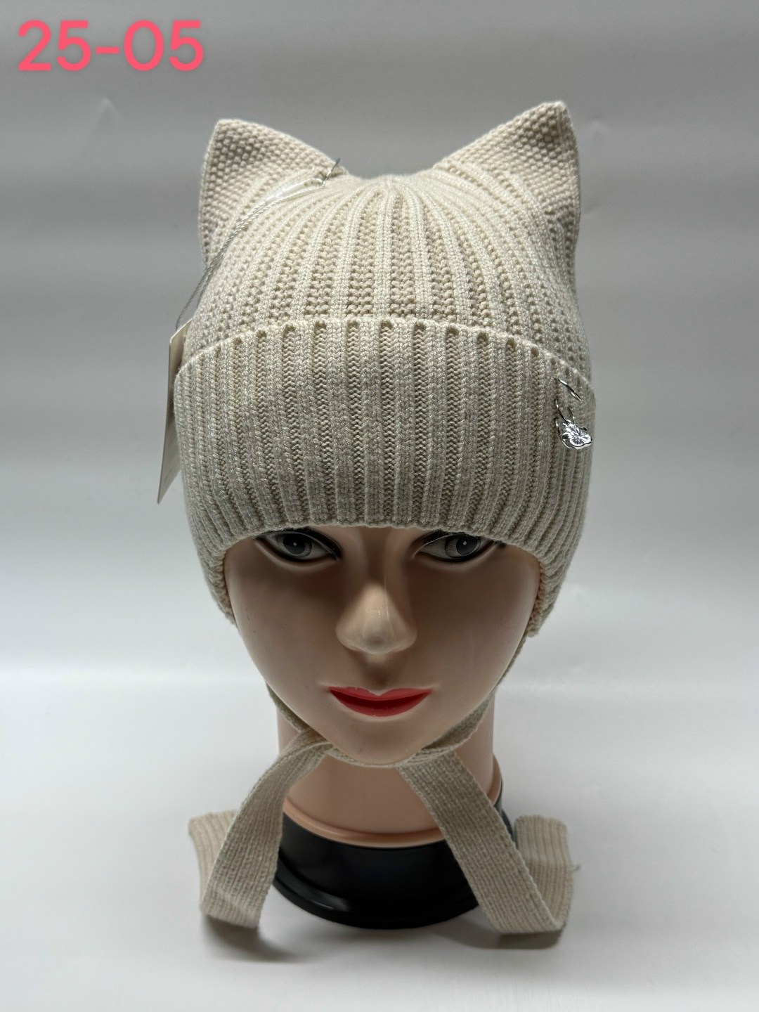 шапка вязанные,шапка женская,вязаные шапки,женская вязаная шапка,шапка с ушками-кошка вязаная серая