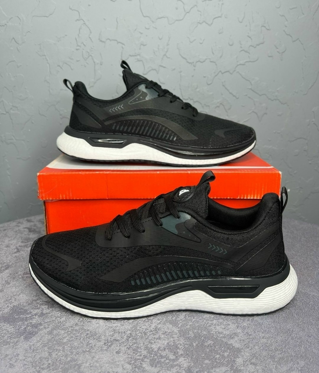 мужские кроссовки,спортивные мужские кроссовки,летние мужские кроссовки,осенние мужские кроссовки,кроссовки