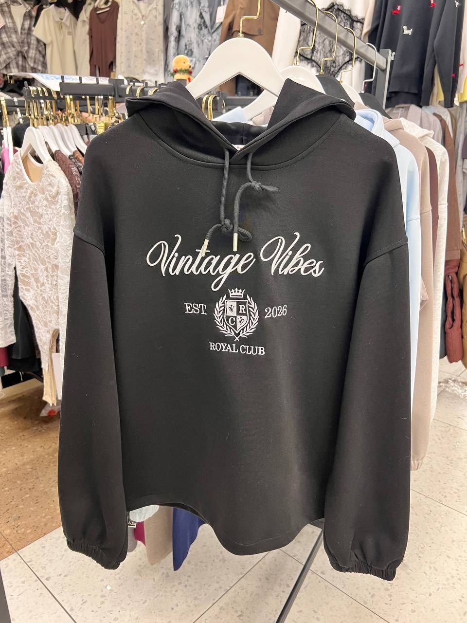 толстовка с капюшоном,толстовка с капюшоном и принтом оверсайз moonbull new rochelle серая,толстовка,толстовка в стиле,женская толстовка