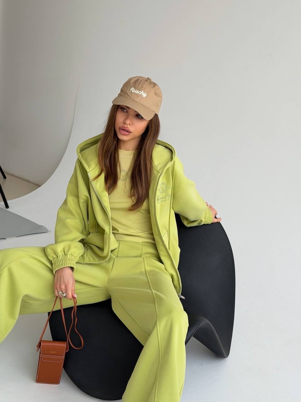 стильные костюмы,спортивный костюм,костюм спортивный женский,костюм на флисом,женские костюмы