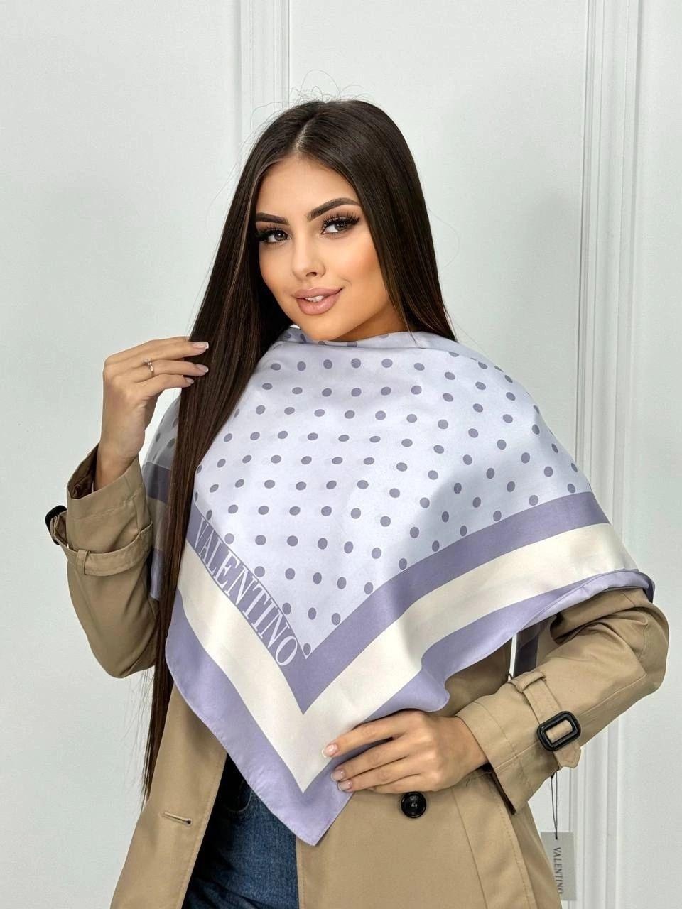 платок женский шелковый,платки шелковый на голову и шею,платки женские,брендовый платок,платок женский шелковый на шею и на голову