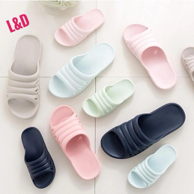 ,пластмассовые босоножки,пластиковые сандалии,пляжная , спортивная