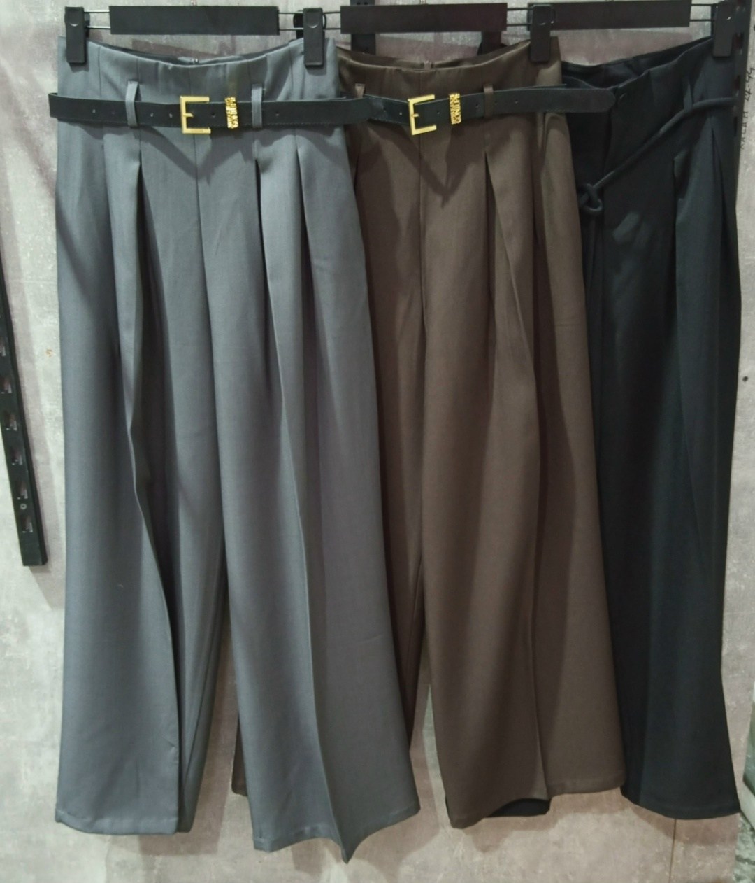 брюки палаццо женские,брюки палаццо,модные брюки палаццо для женщин,образ с брюками палаццо,стильные брюки палаццо