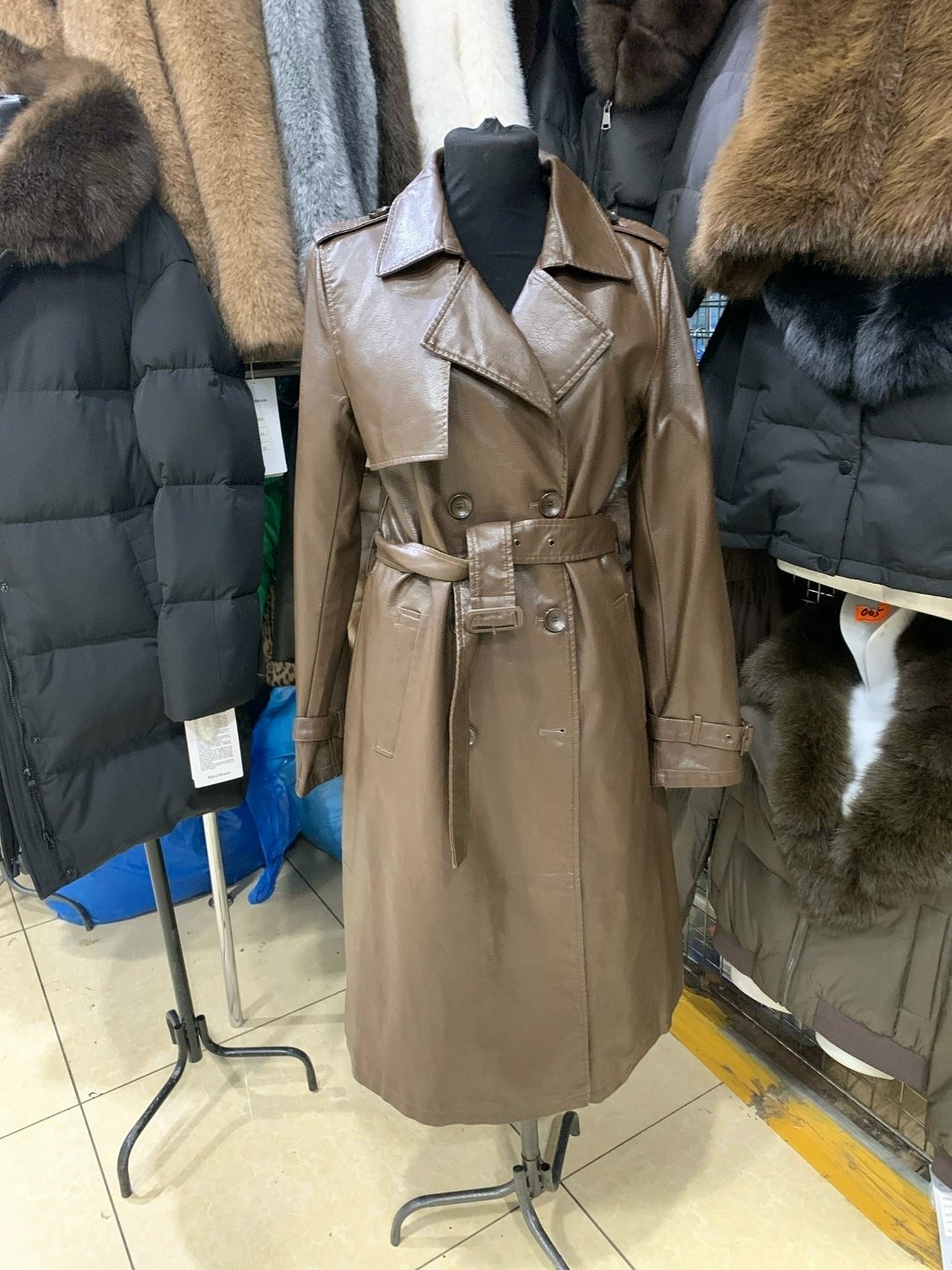 плащ кожаный,плащ кожаный тренч,плащ кгб кожаный перешив,кожаное пальто,кожаный плащ женский