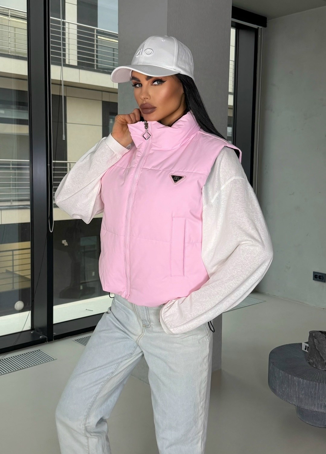 жилетка женская,жилетка,стильная жилетка,жилетка укороченная,демисезонная жилетка