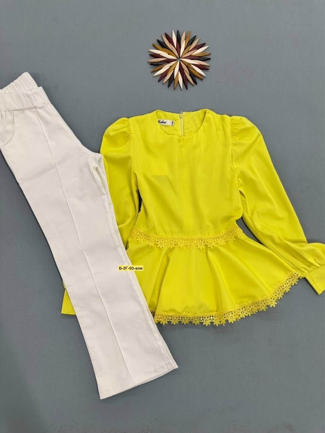 нарядный брючный костюм для девочки,брючный костюм для девочки,костюм брючный,костюм для девочки нарядный брючный праздничный,комплект костюм