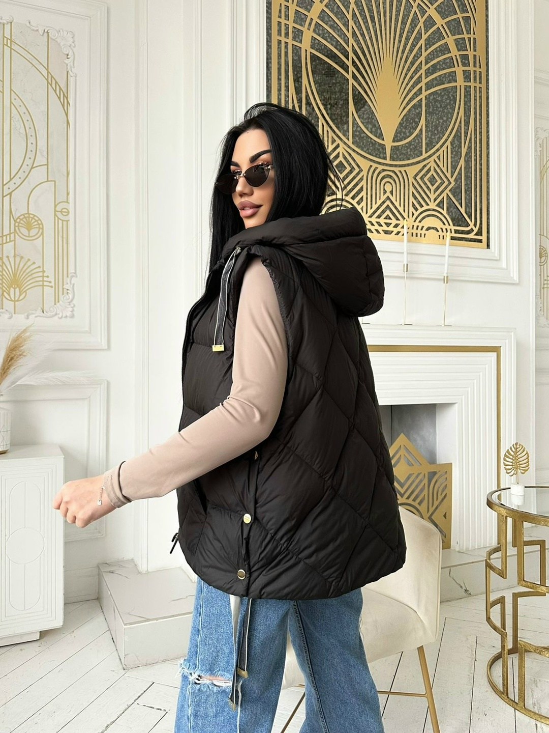 жилетка женская,жилетка с капюшоном,женский жилет,жилет теплый,жилетка