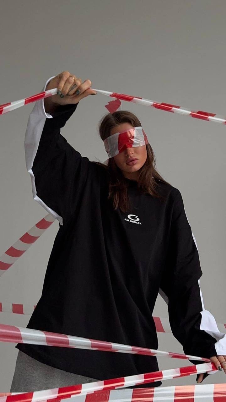 лонгслив balenciaga,свитшот мужской balenciaga воротник черный,футболка fw24 мужская свободного покроя черный balenciaga,свитшот баленсиага мужской,свитшот balenciaga