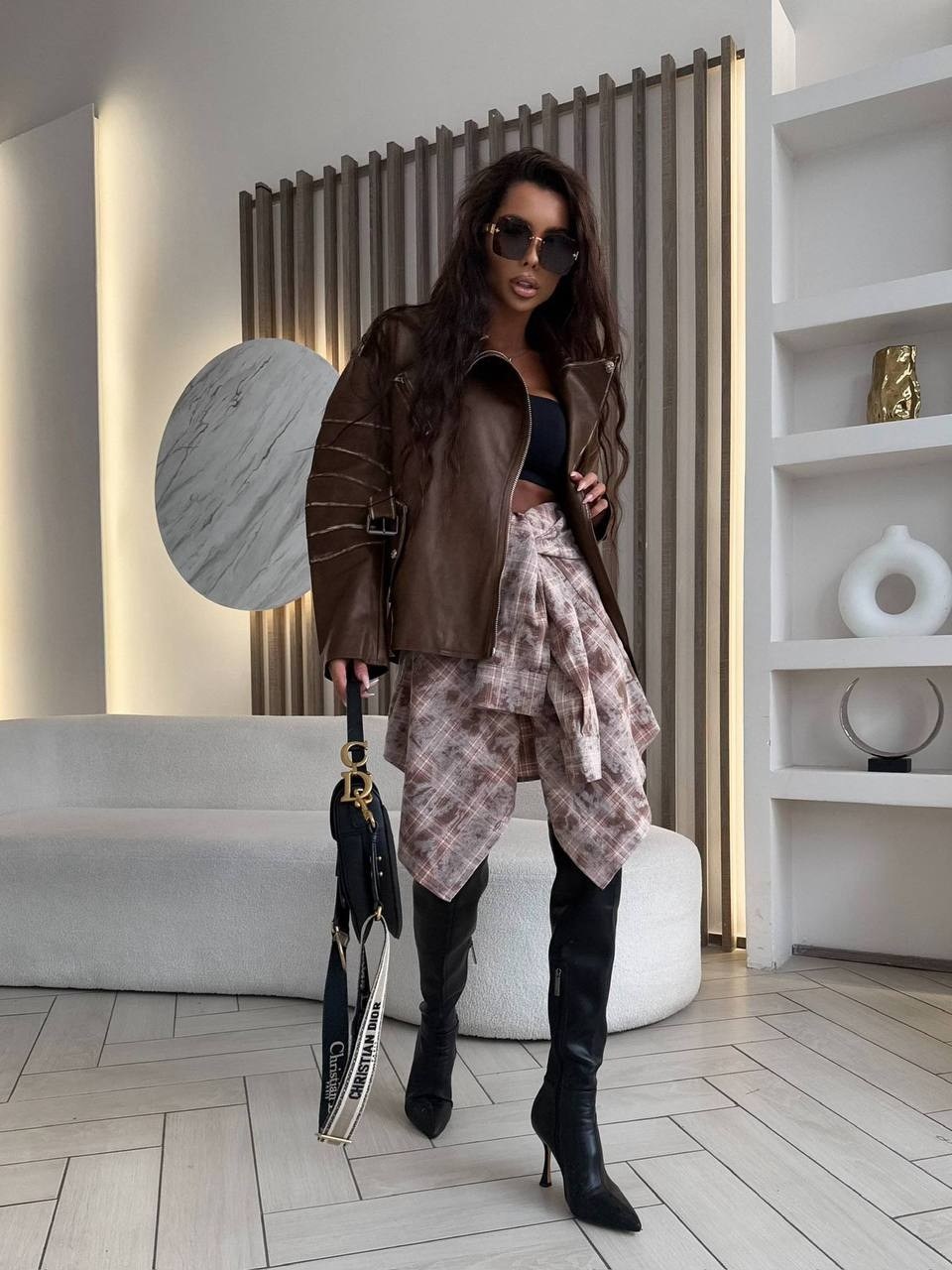 куртка бомбер оверсайз кожаная c&c fashion,куртка косуха,кожаная куртка косуха,женская куртка косуха,куртка косуха кожаная оверсайз