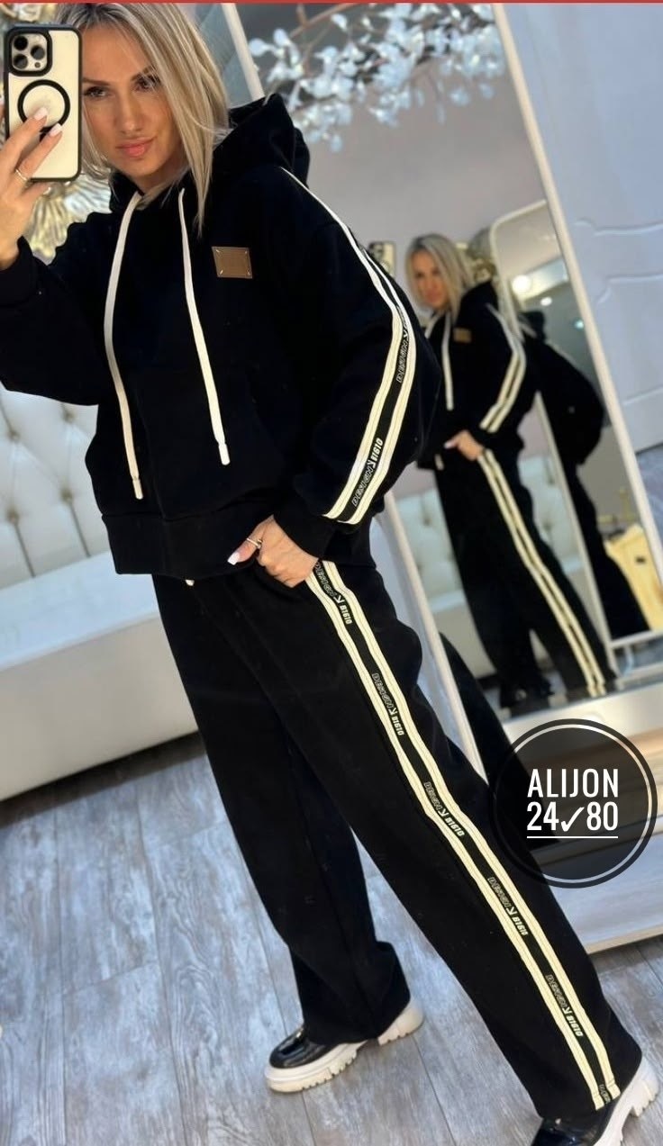 костюм спортивный женский,костюм с лампасами,велюровый костюм чемпион,спортивный костюм кристиан диор,женские костюмы на флисе