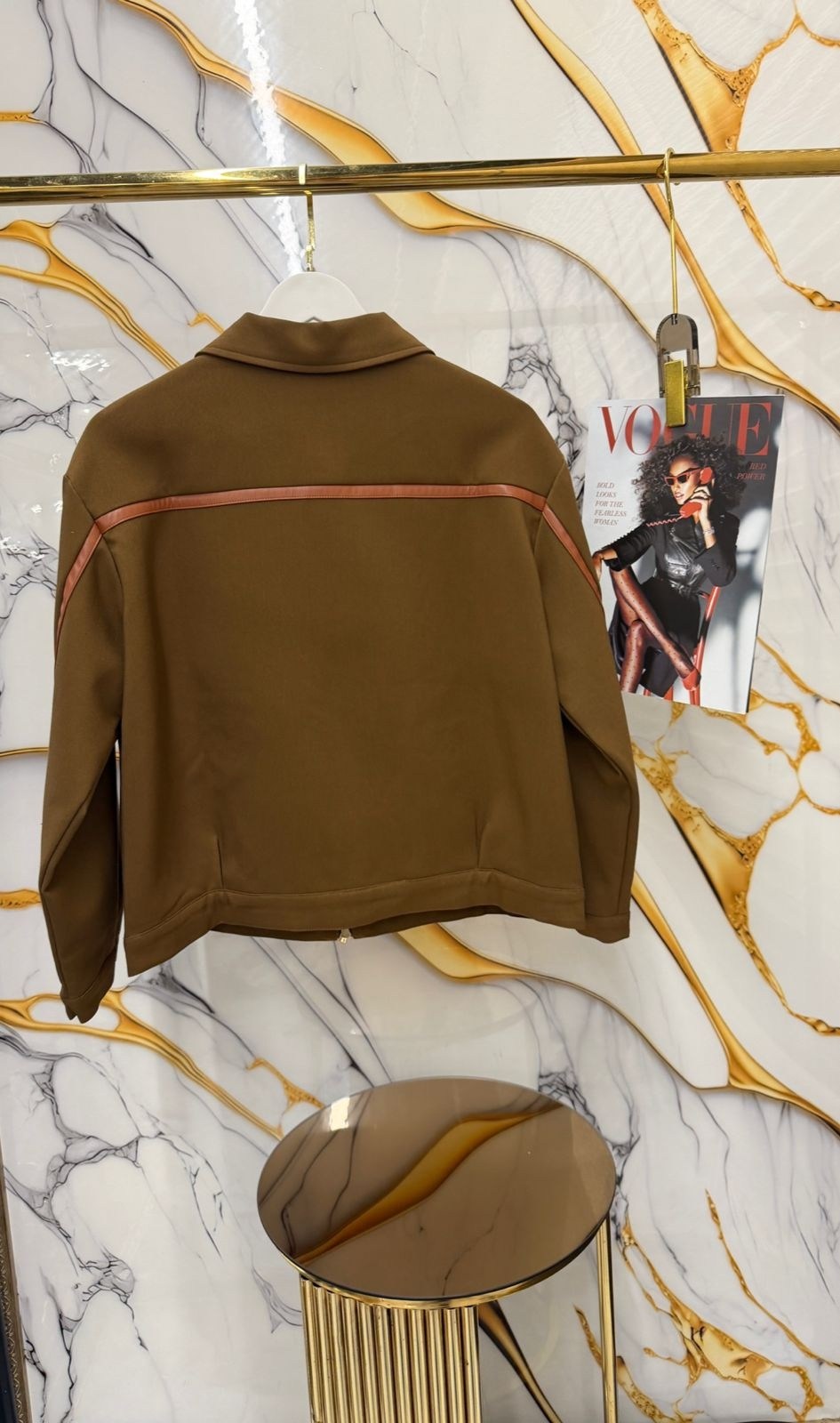 куртка burberry,куртка бомбер,куртка,коричневая куртка,короткая куртка