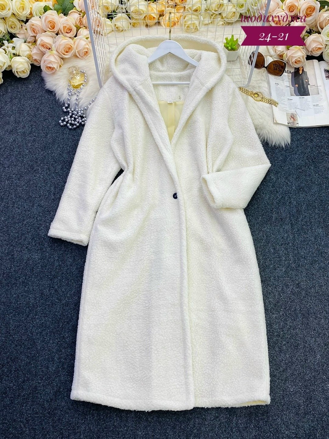 теплое пальто,плюшевое пальто,пальто средней длины,шерстяное пальто,пальто из искусственного меха