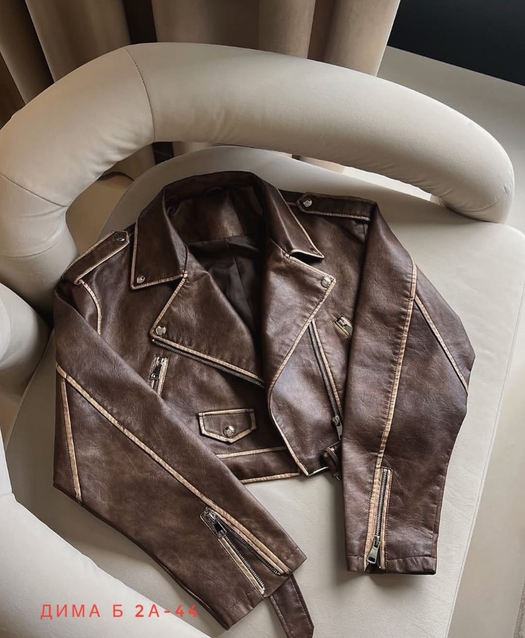 кожаная куртка,куртка косуха,куртка косуха женская,короткая куртка из искусственной кожи,женская куртка из искусственной кожи