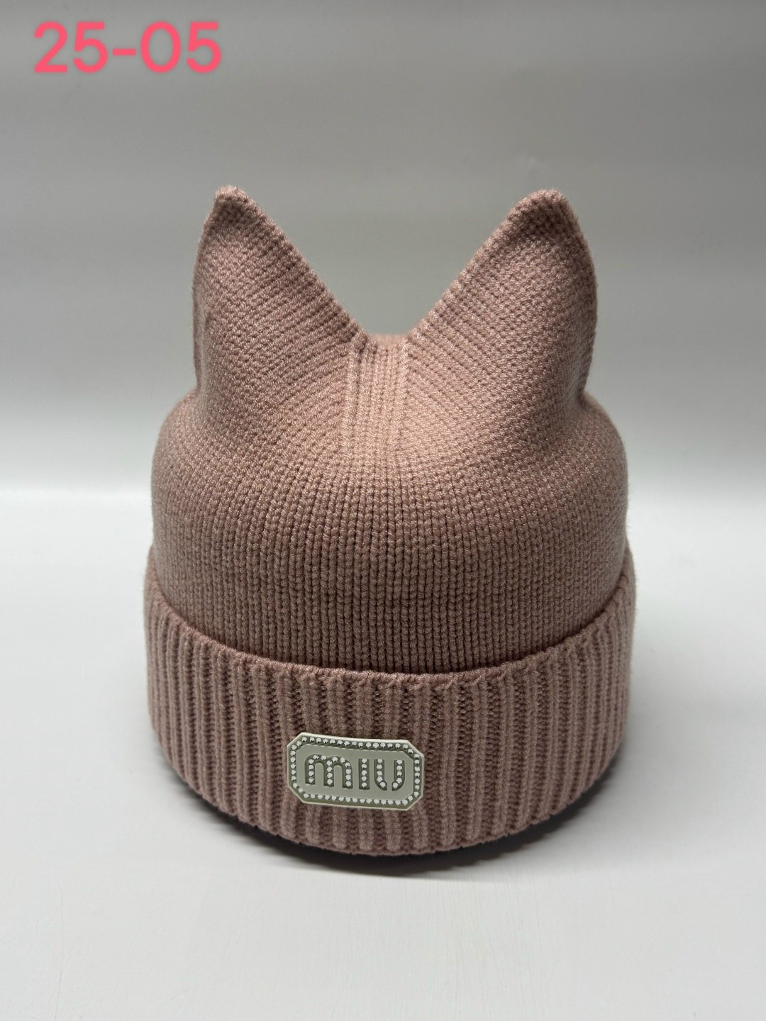 шапка женская,женская вязаная шапка,шапка для детей,шапка,шапка демисезонная