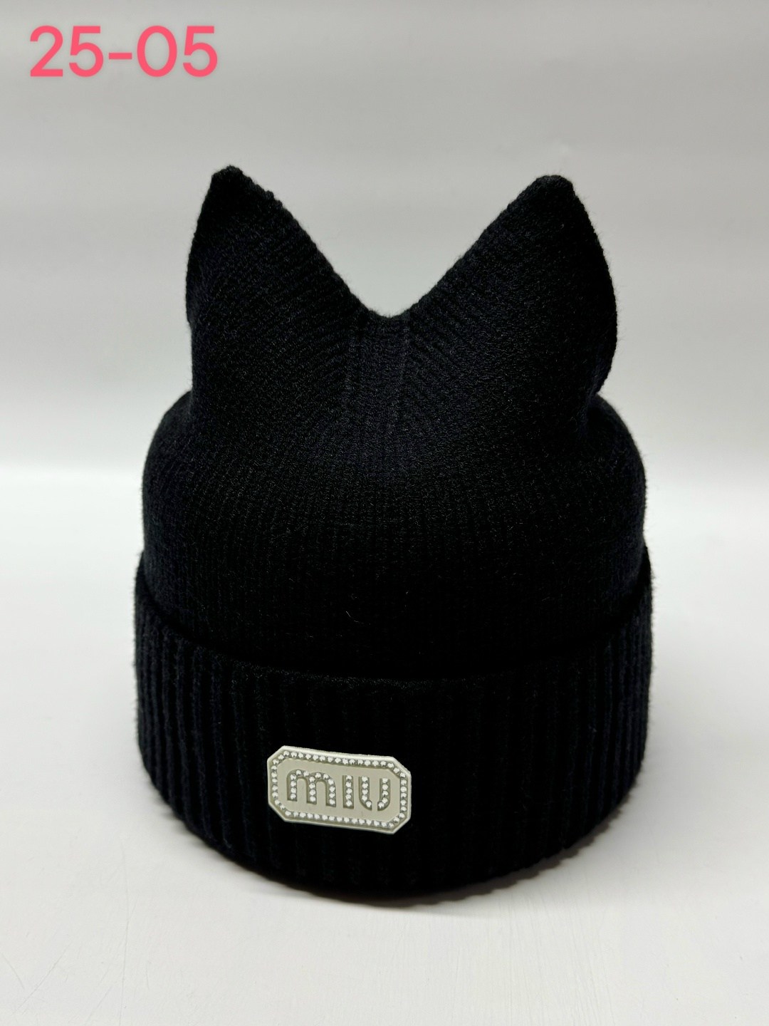 шапка женская,женская вязаная шапка,шапка для детей,шапка,шапка женская с ушками