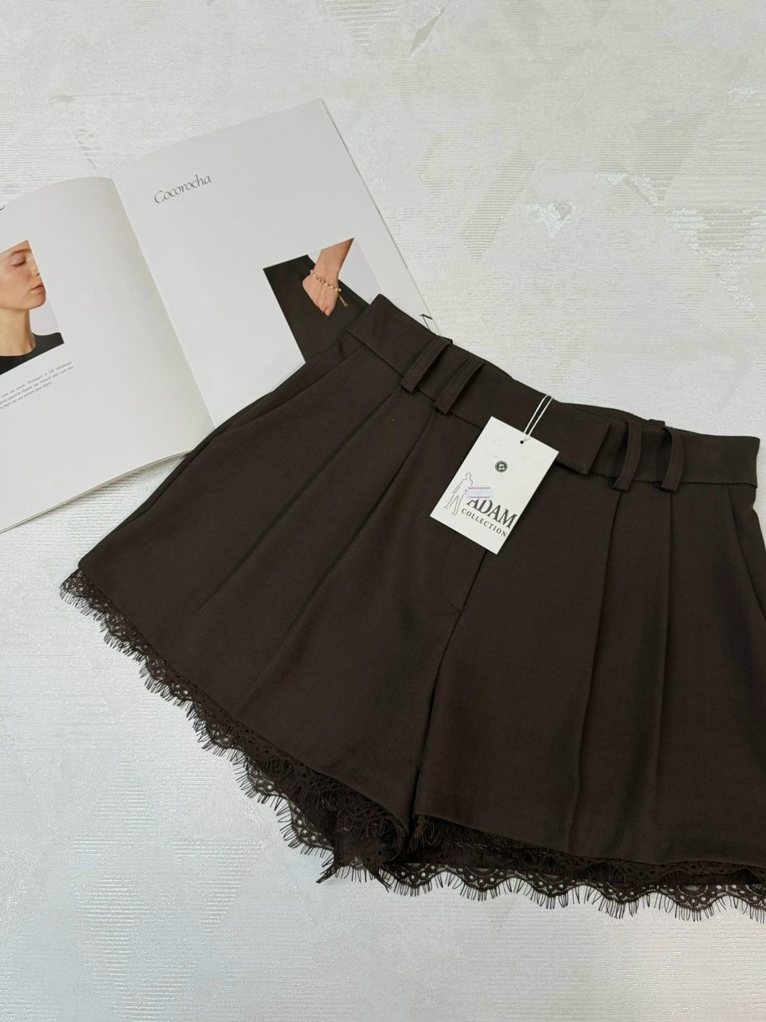 шорты женские,черные шорты,шорты с кружевом,шорты кружевные,черные шорты с кружевной отделкой