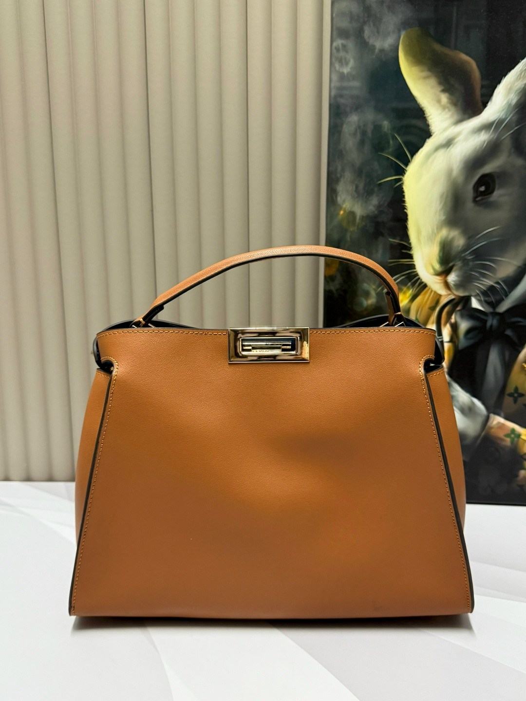 сумка fendi,сумка фенди,женская сумка fendi,сумка fendi peekaboo,сумка фенди коричневая