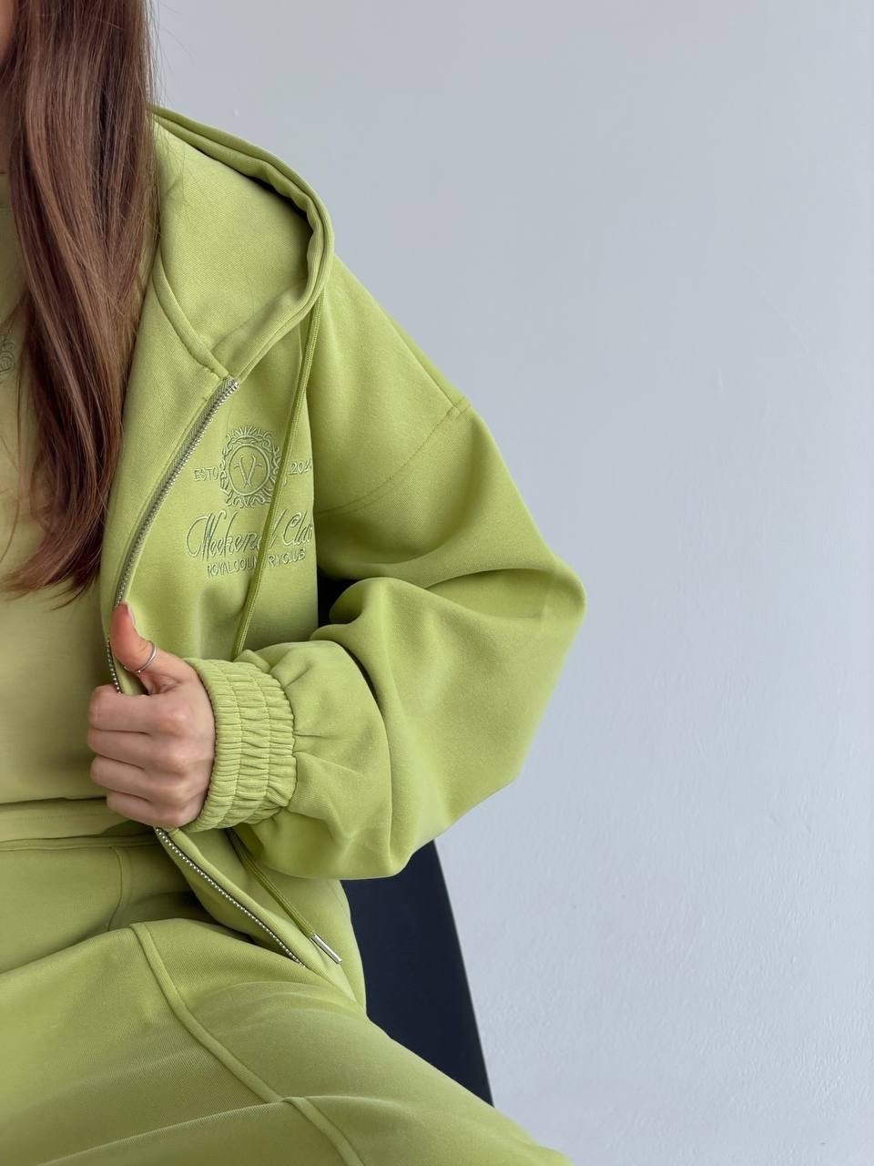 стильные костюмы,спортивный костюм,костюм спортивный женский,костюм на флисом,женские костюмы