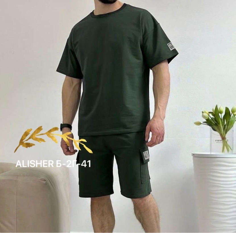 мужской спортивный костюм с шортами,мужской костюм с шортами и футболкой,костюм спортивный летний с футболкой и шортами,спортивные костюм с шортами,мужской спортивный костюм летний