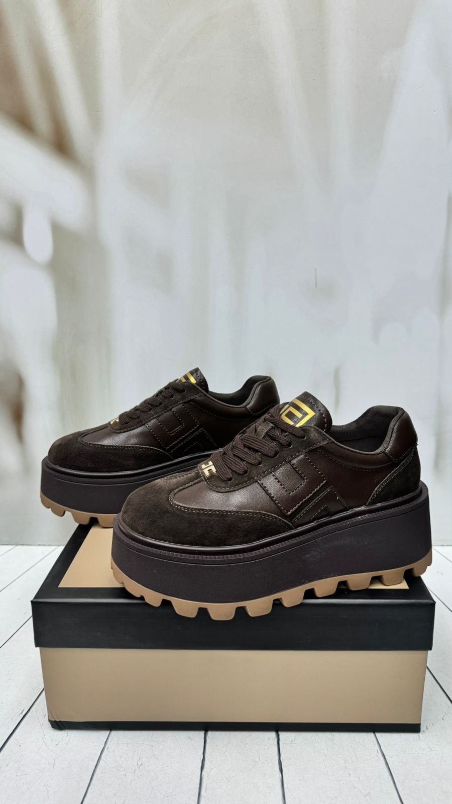 ,ботинки замш, женская,обуви,женские кроссовки