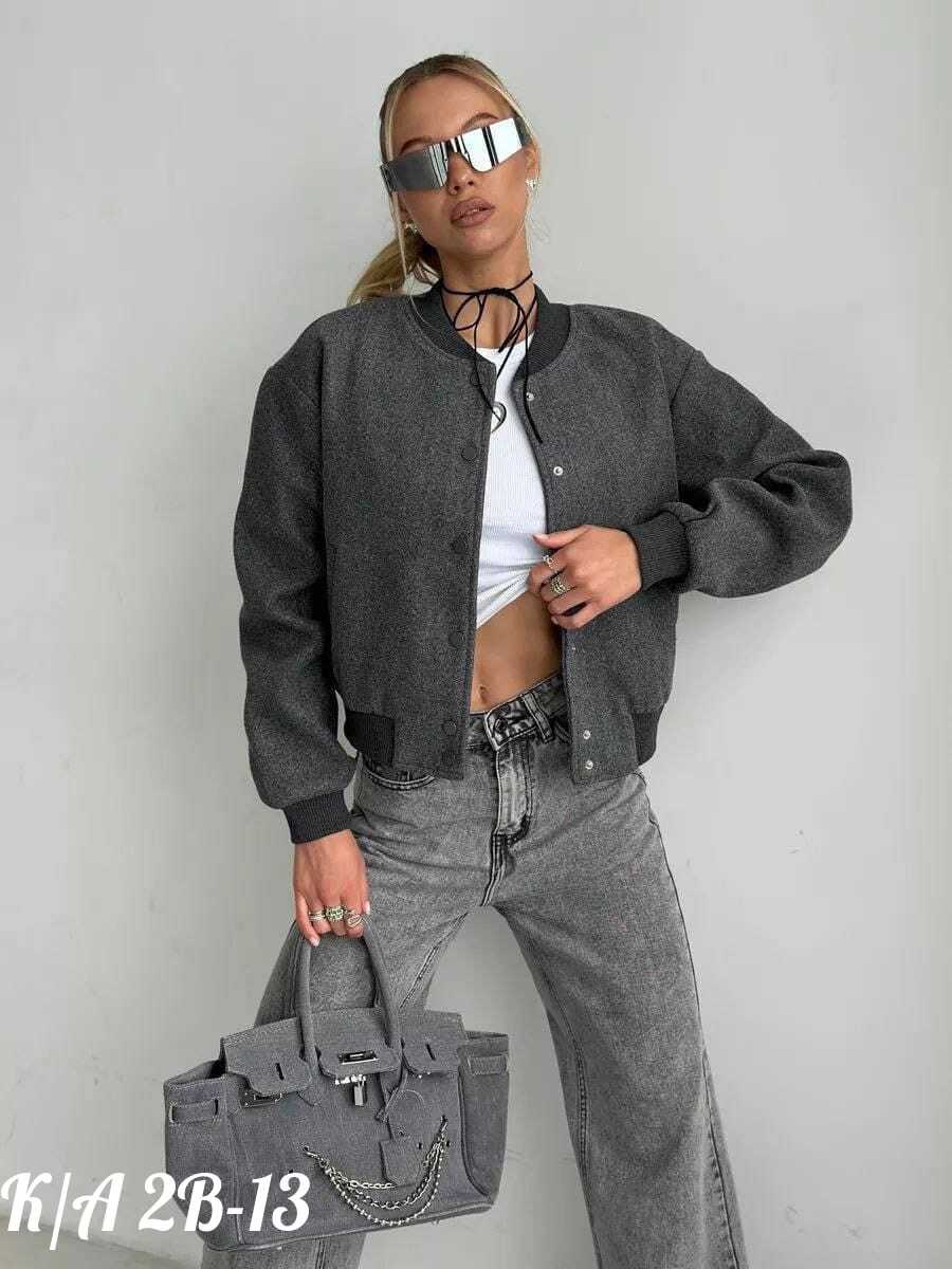 бомбер женский,бомбер куртка оверсайз драповая kira clo,бомбер женский оверсайз,женская куртка бомбер,бомбер драповый оверсайз vizual