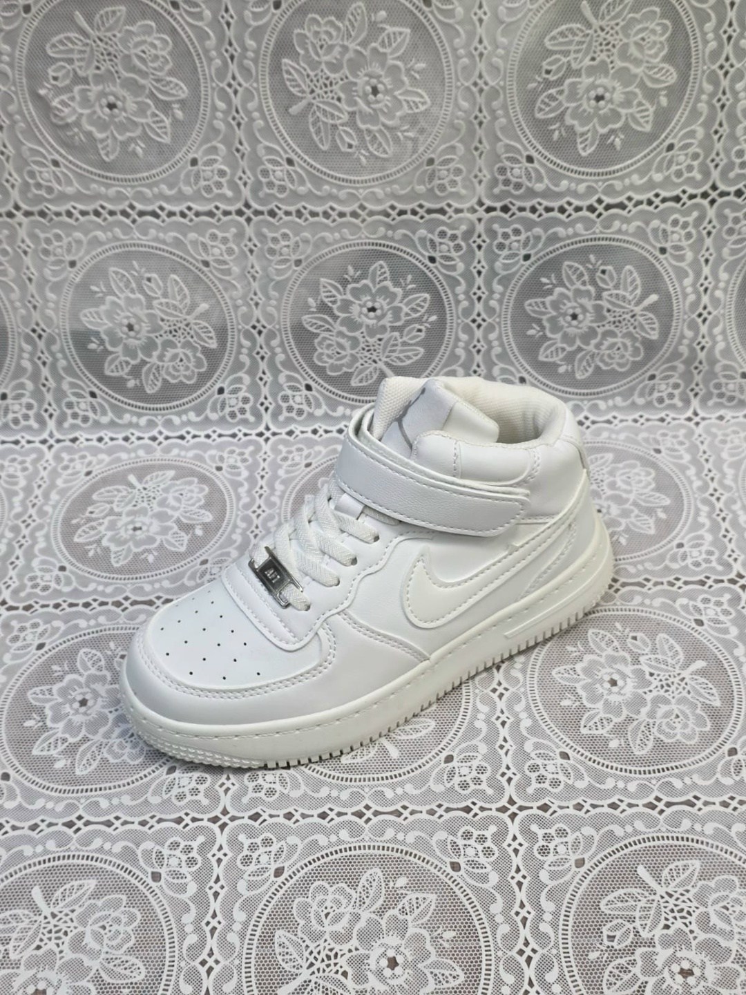 ,детские кроссовки,кроссовки эко кожа,кроссовки закрытые,детская