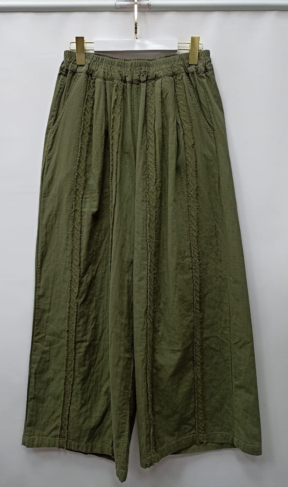 брюки женские хлопково-льняные с широкими штанинами,брюки женские льняные с широкими штанинами,широкие льняные брюки женские,женские брюки с широкими штанинами,льняные широкие брюки