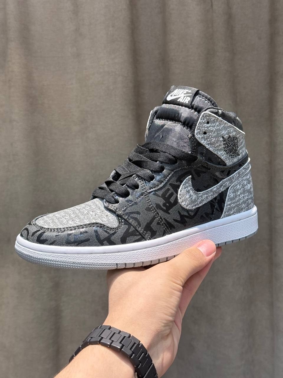 nike air jordan 1 retro high og,nike air jordan 1 high tie dye,nike air jordan 1 retro high,nike air jordan 1 tie dye,air jordan 1 retro high og