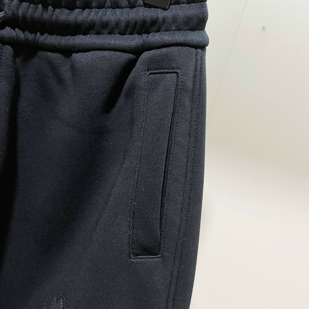 брюки спортивные,мужские спортивные брюки,спортивные штаны,брюки модные,брюки свободные спортивные штаны