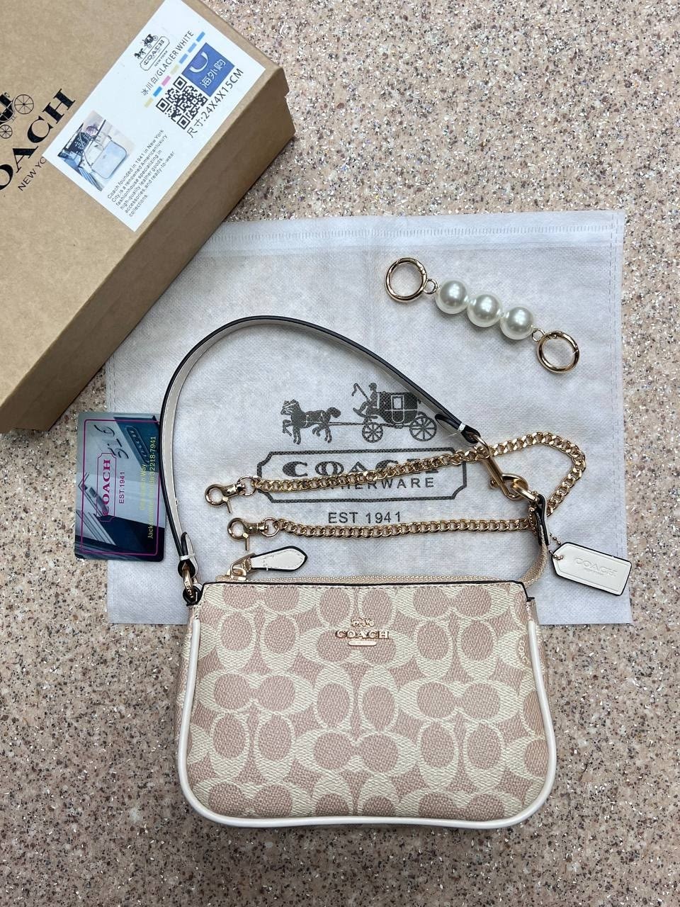 сумка coach,брендовая сумка через плечо coach,coach сумка женская,coach handbag,coach сумка на плечо