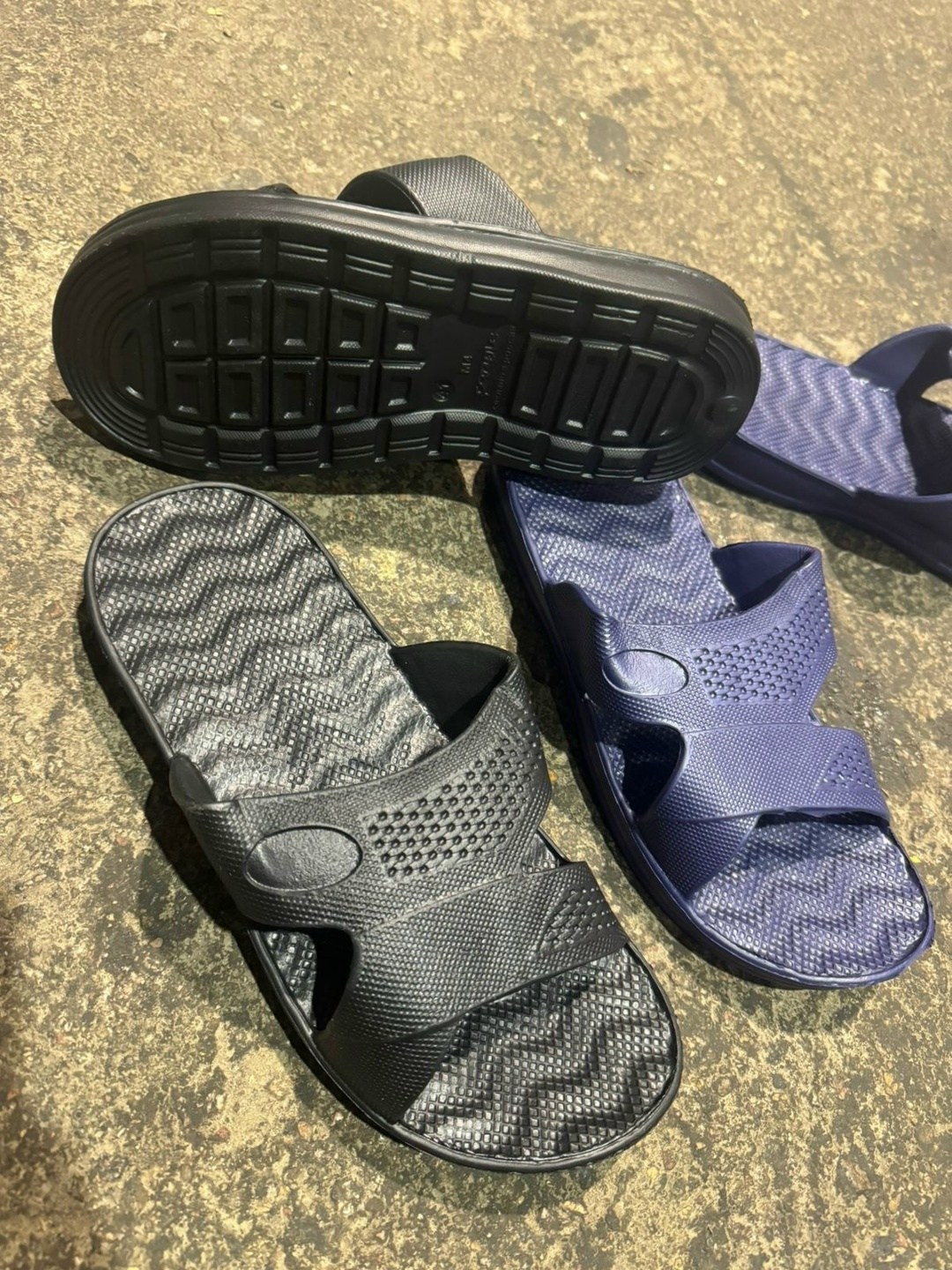 сланцы мужские,шлепанцы мужские,сланцы шлепанцы мужские чёрные,шлепки гейзер мужские,мужские шлепки