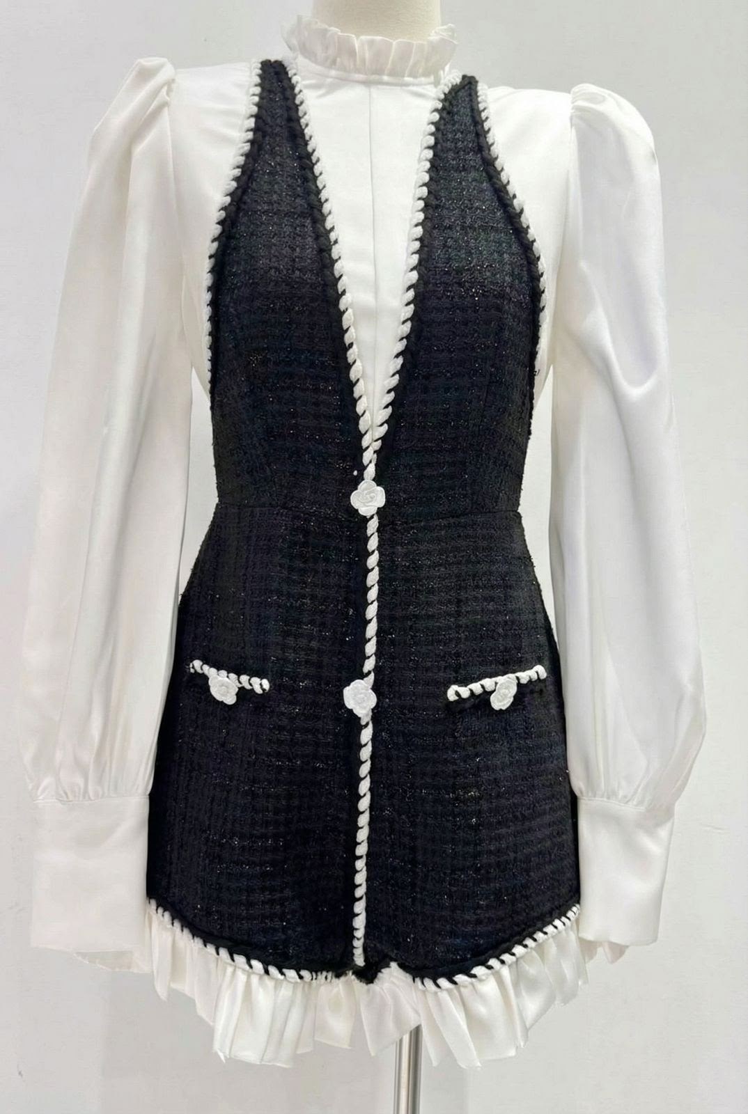 вязаный жилет,жилет твидовый,женские жилеты,жилет женская вязаная