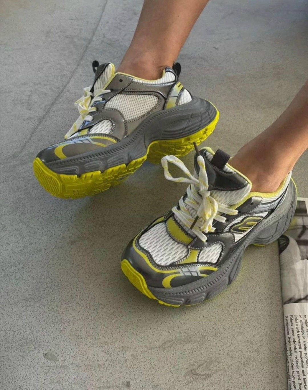 кроссовки женские balenciaga,кроссовки balenciaga,кроссовки баленсиага трак,кроссовки женскиe,кроссовки баленсиага