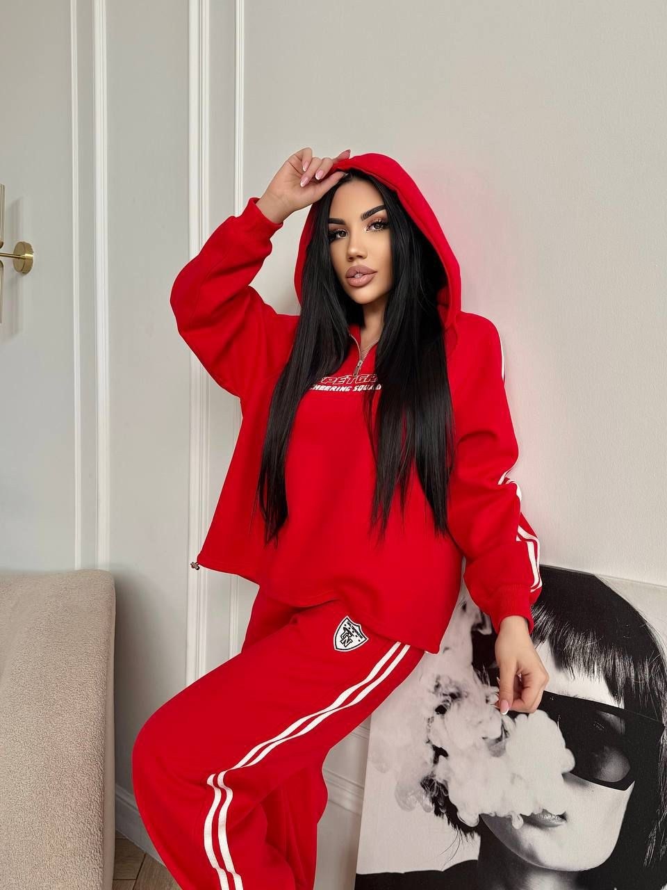 красные спортивные костюмы,костюм спортивный женский,красные спортивные женские костюмы,красный костюм спорт шик,спорт костюм