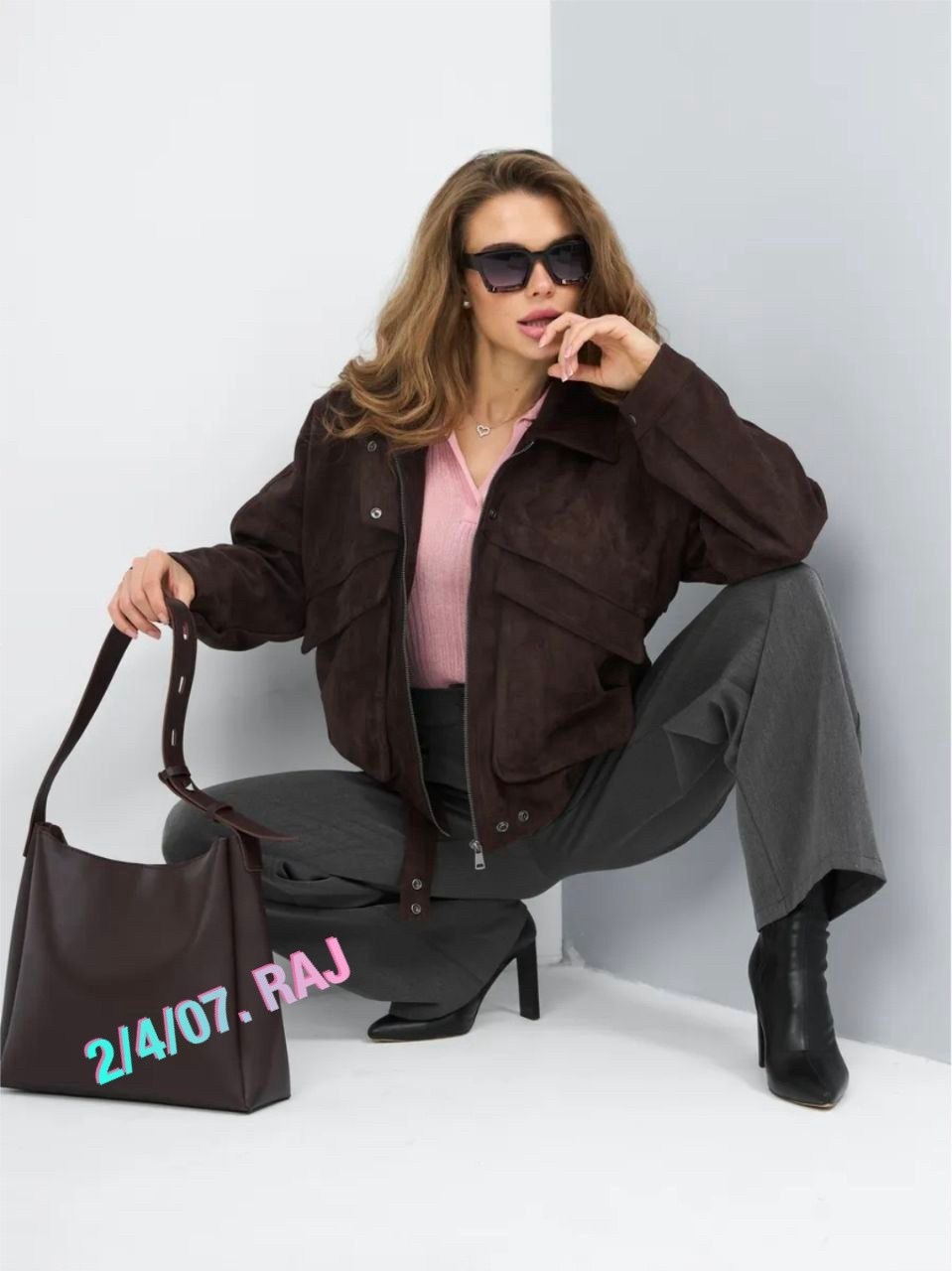 женская куртка бомбер из эко замши коричневого цвета,куртка замшевая,бомбер укороченный оверсайз замшевый куртка рабочего тренд saint shine,куртка замшевая женская,куртка замш