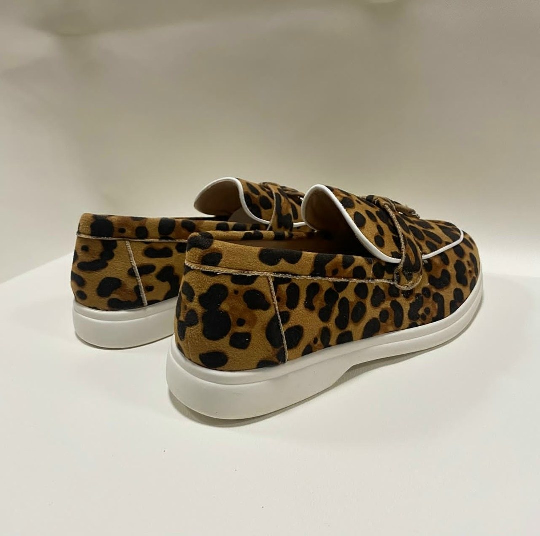 , женская,слипоны женские,леопардовые лоферы,обуви