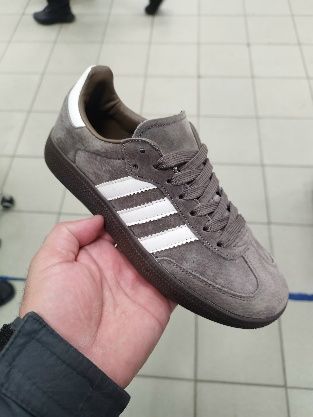 кроссовки замшевые,,кроссовки замшевые натуральные,кроссовки рибок женские замшевые,кеды кроссовки замшевые