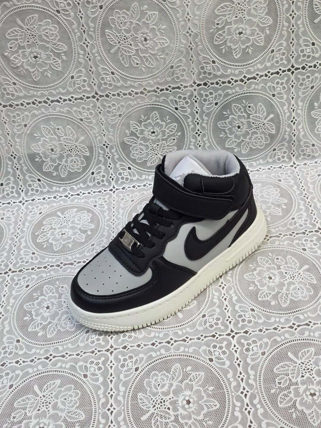 ,детские кроссовки,кроссовки эко кожа,кроссовки закрытые,детская