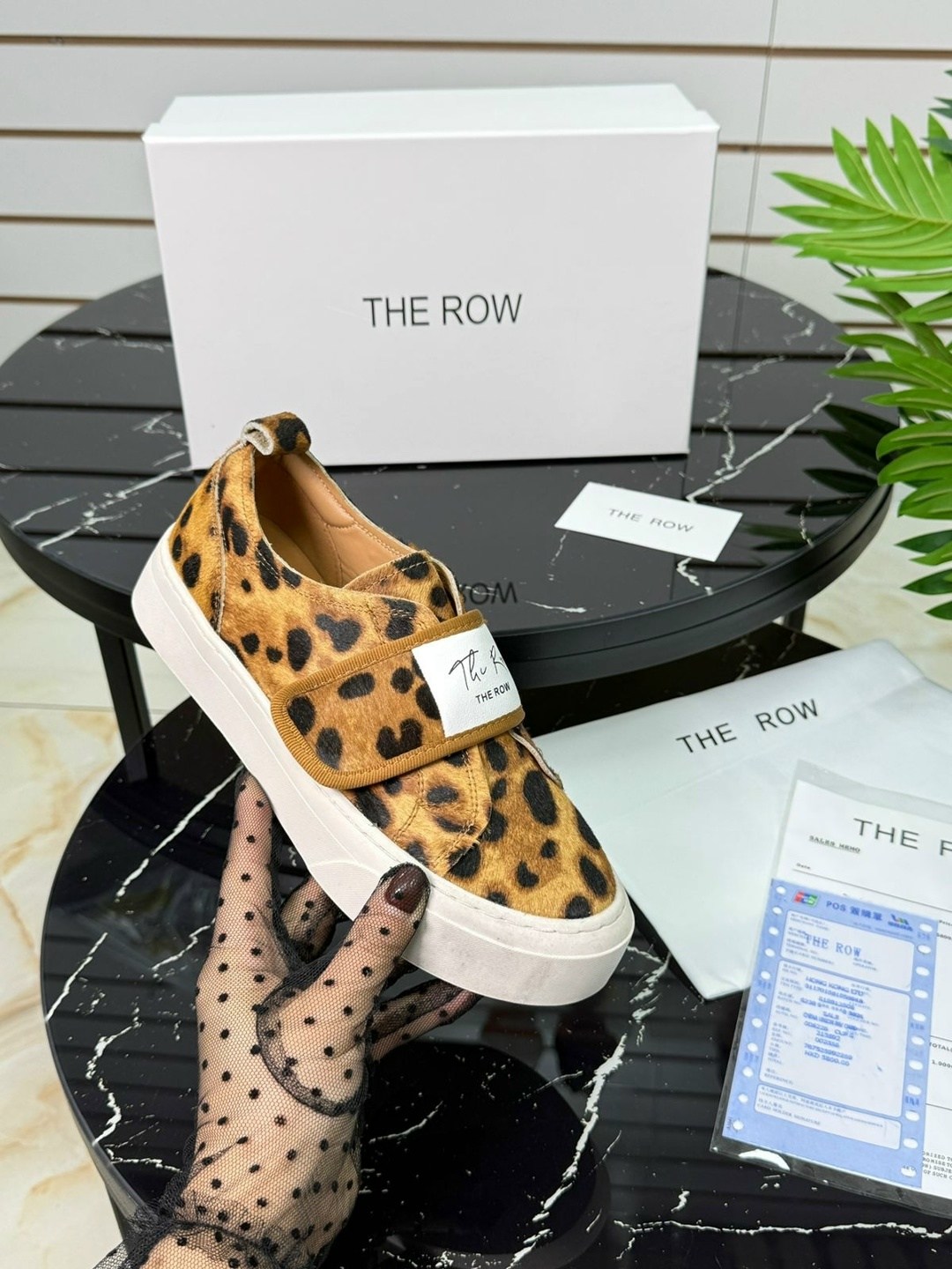 ,слипоны из натуральной замши the row, женская,слипоны женские,обуви