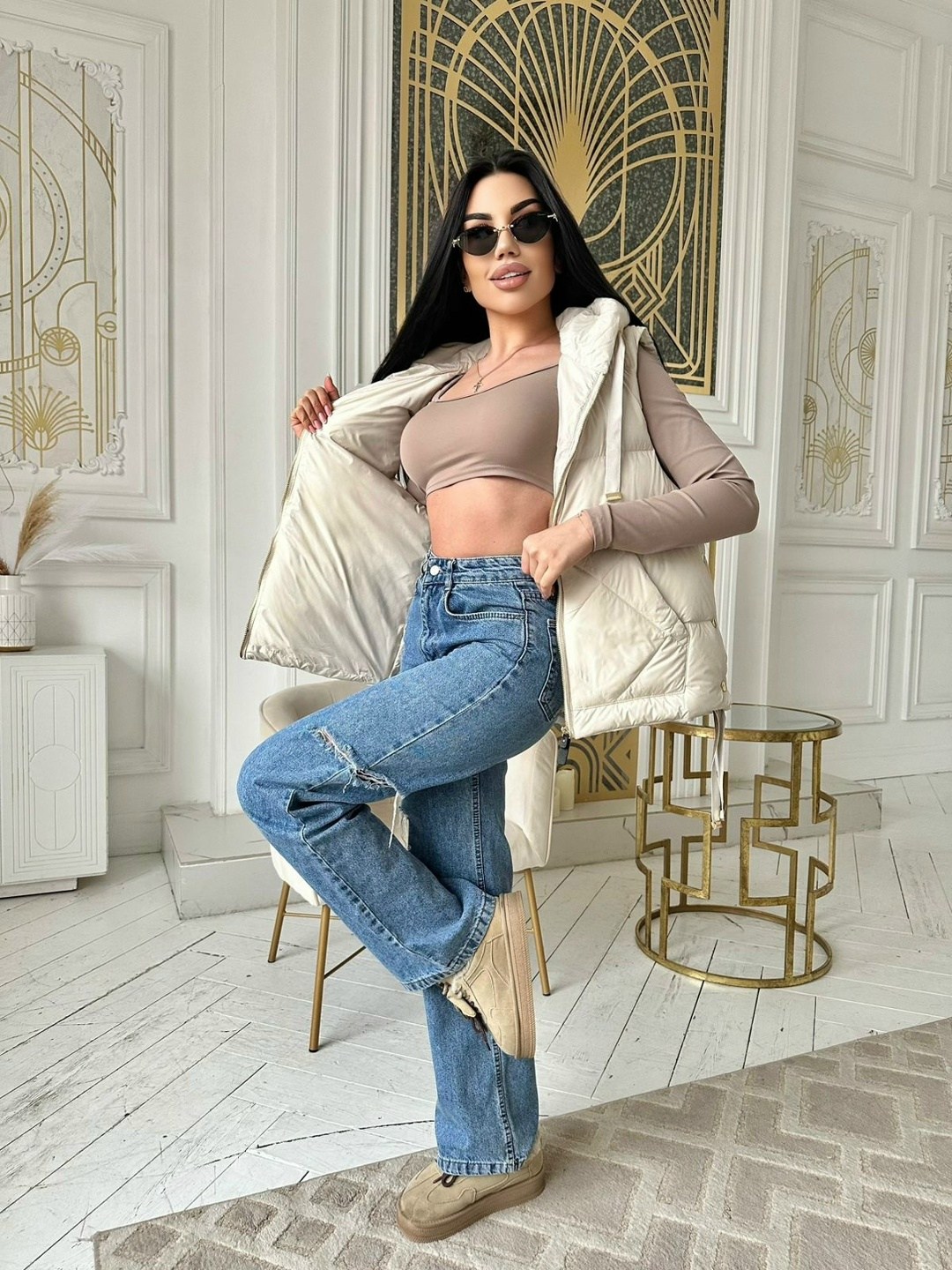 жилетка женская,жилетка с капюшоном,женский жилет,жилет теплый,жилетка