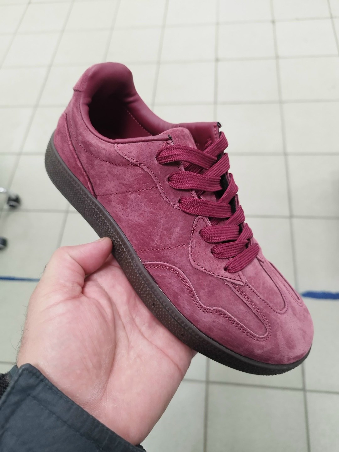 кроссовки замшевые,,кроссовки замшевые натуральные,кроссовки рибок женские замшевые,кеды кроссовки замшевые