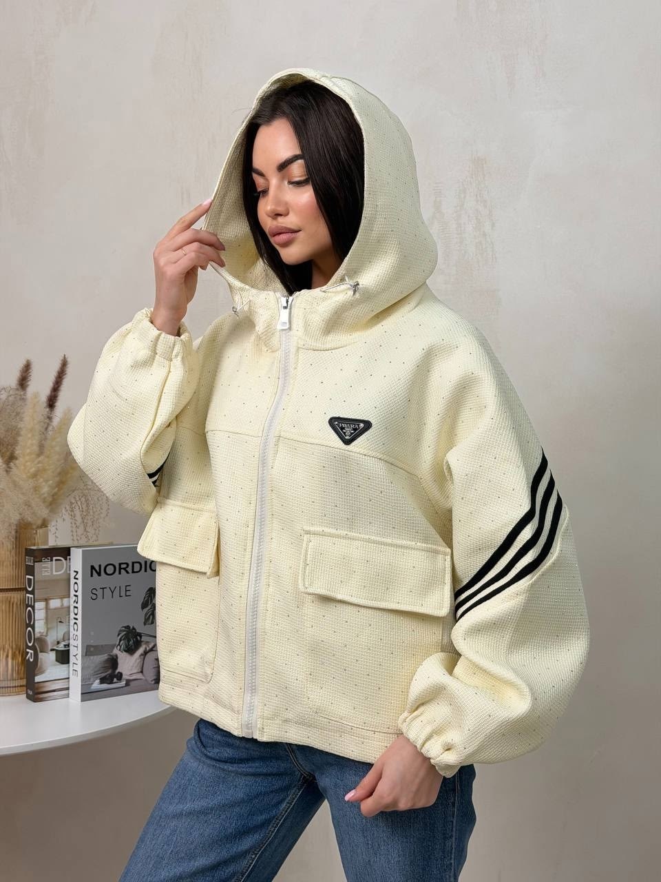 женская куртка,куртка,демисезонные куртки,легкая куртка,куртки