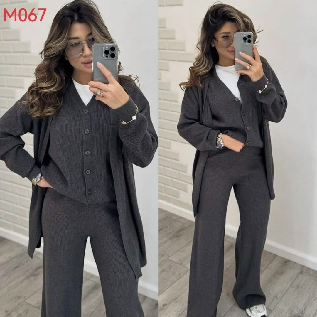 женский трикотажный костюм из двух предметов,трикотажные костюмы,костюм повседневный,костюм женский,костюм тройка женский