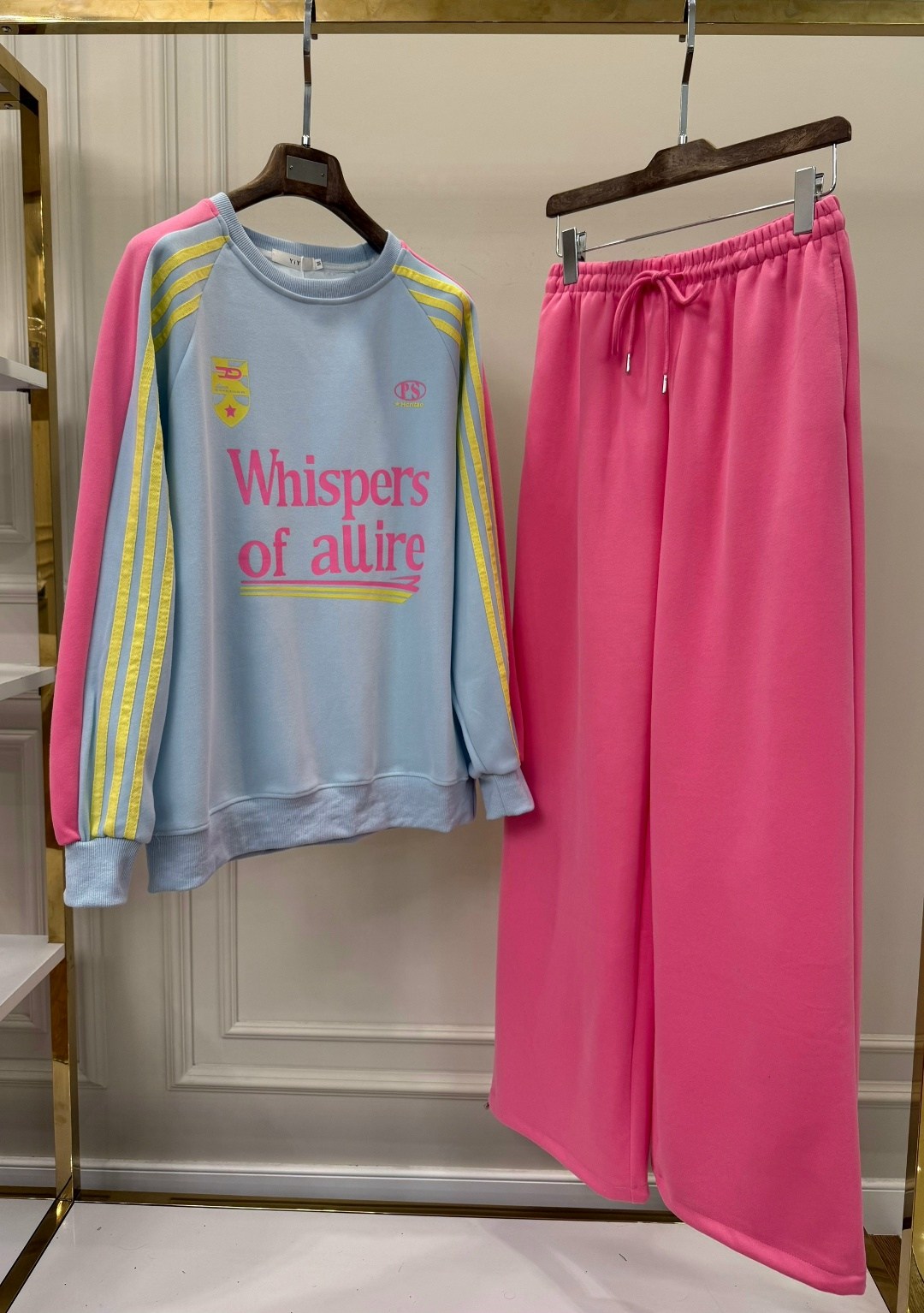 широкие брюки,свитшот и брюки,костюм спортивный женский,широкие штаны,женский спортивный костюм на флисе